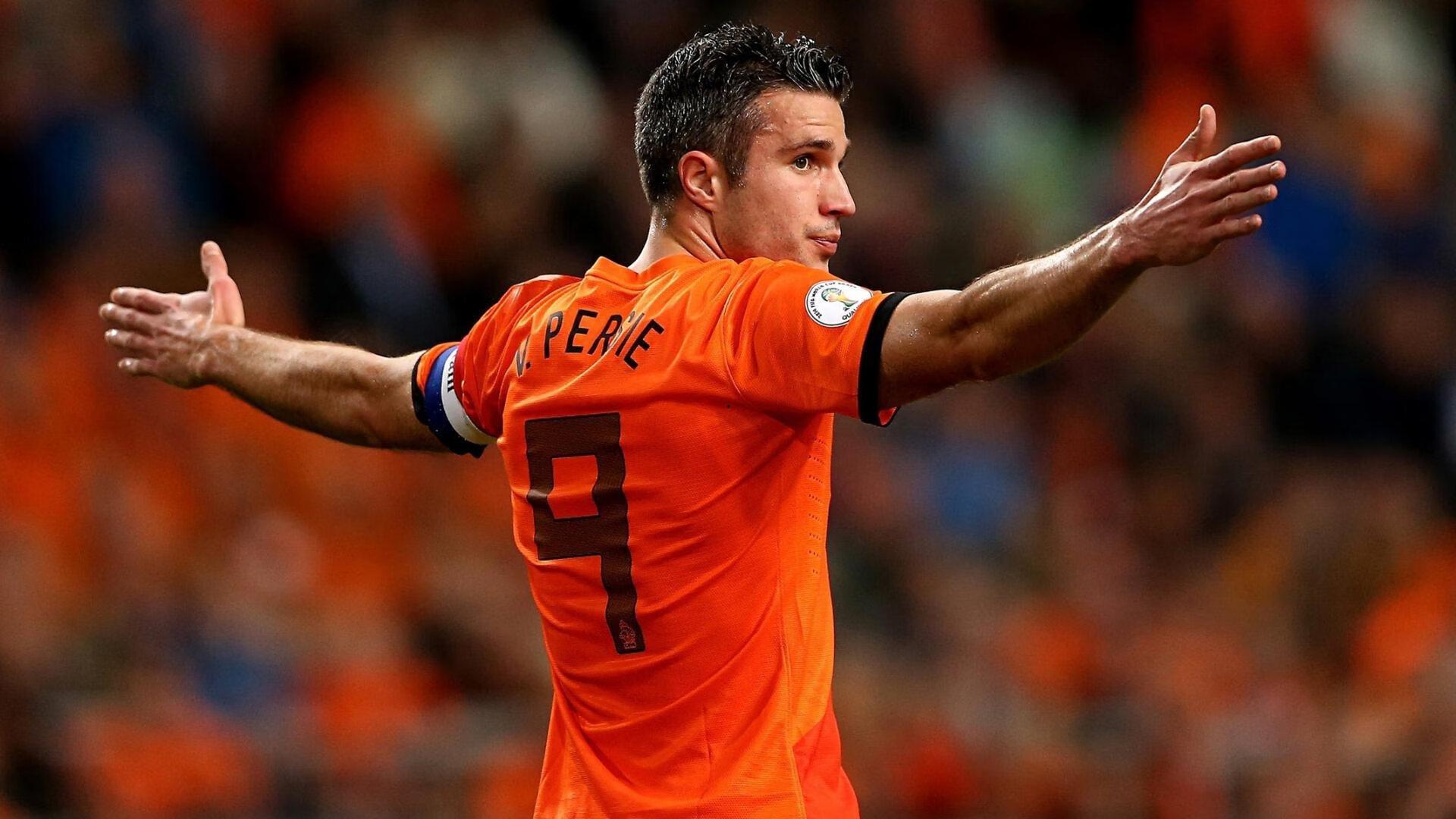 天才新星上演完美帽子戏法，助球队豪取三连胜