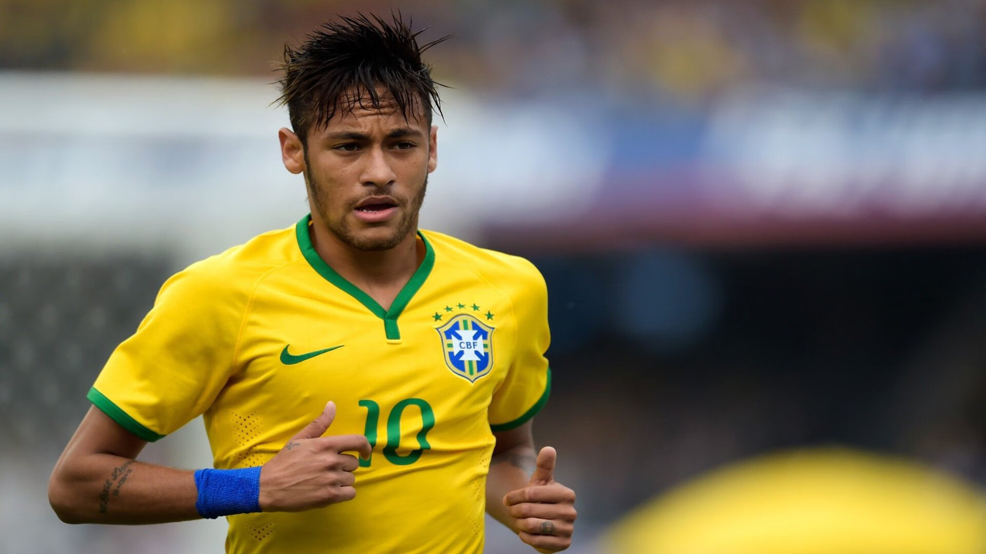 中国滑雪健儿再创佳绩 冬奥备战进入冲刺阶段